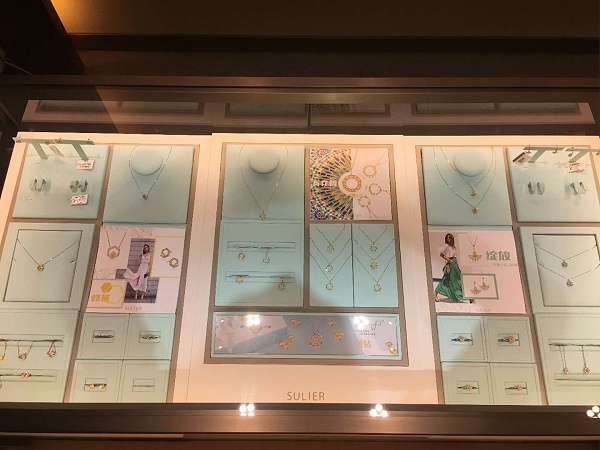 珠宝道具陈列,珠宝陈列设计,珠宝展示道具,珠宝道具设计,深圳首饰道具公司