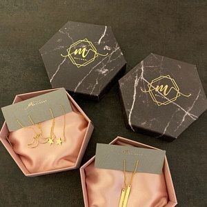 为何珠宝首饰盒定制设计可以提高品牌形象？